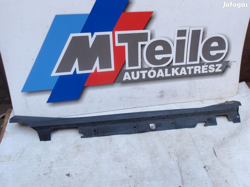 [GYÁRI HASZNÁLT] BMW F48 Jobb oldali Küszöbb